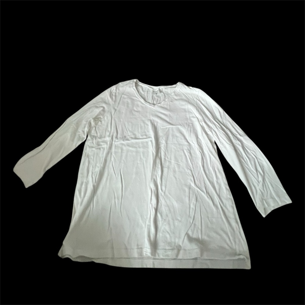 ▫️MOTHERHOOD MATERNITY: Women’s L, white v-neck 3/4 sleeve t-shirt, preowned▫️